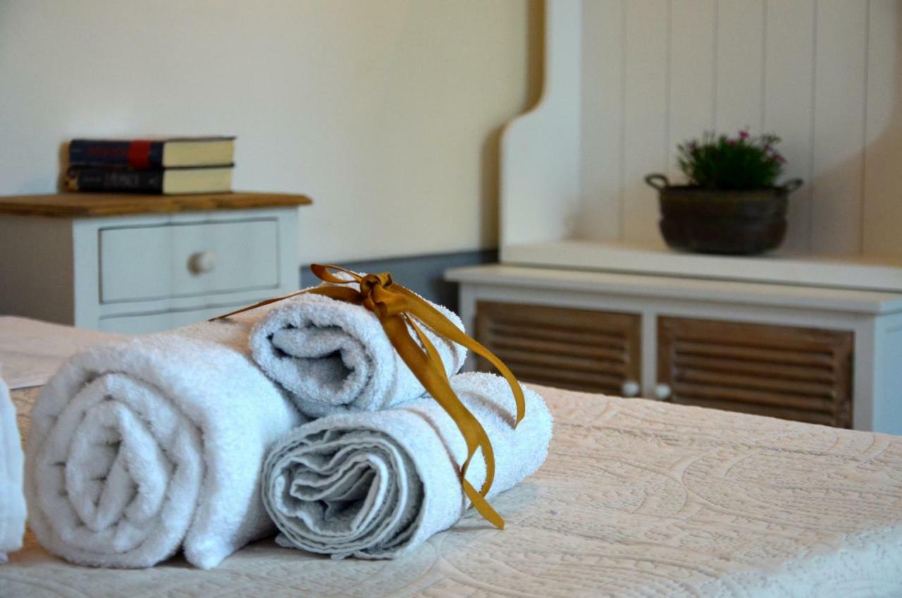 Elisabeth House Hotel ลูชินญาโน ภายนอก รูปภาพ